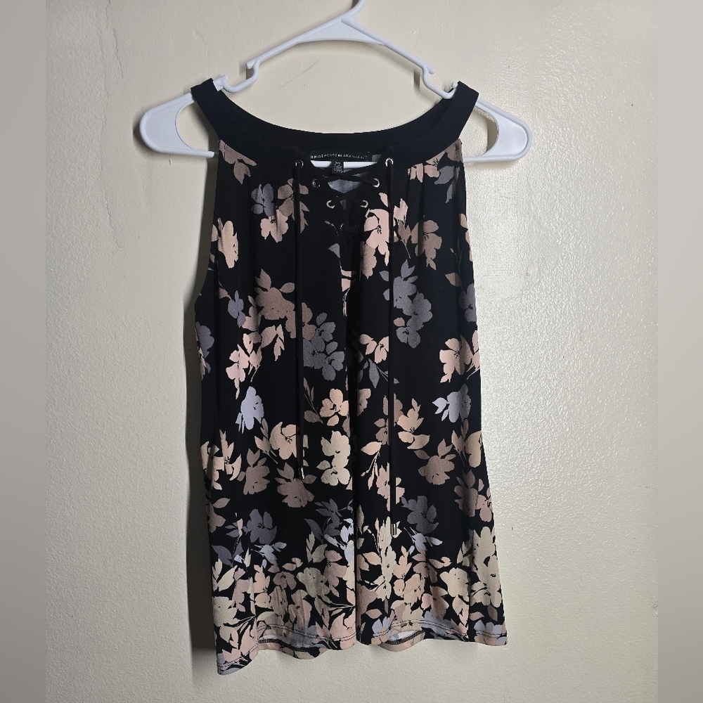 White House Black Market Black and Cream Blouse